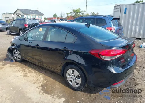 2018 Kia Forte Lx из США, поврежденный, VIN 3KPFK4A7XJE265900